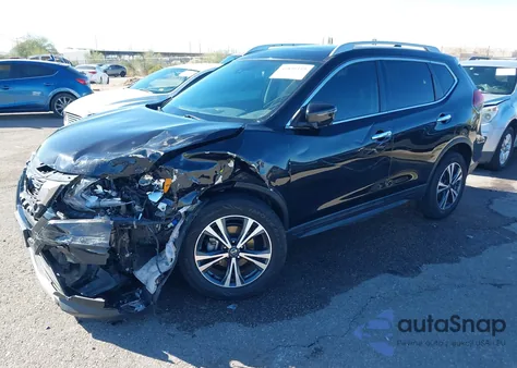 2020 Nissan Rogue Sv Intelligent Awd z USA, uszkodzony, nr VIN 5N1AT2MV6LC795843